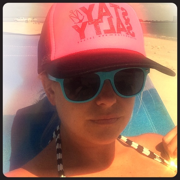 Meet your Posher, Susan - Picture 1 of 1